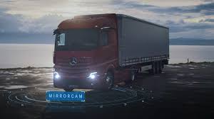 Since the summer, an increasing number of trucks sporting the mercedes star have been seen on the roads without the typical large exterior mirrors. The Actros Greater Safety Mercedes Benz Trucks Trucks You Can Trust