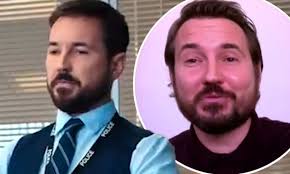 Line Of Duty's Martin Compston struggled to fit into DS Steve Arnott's  suits after lockdown