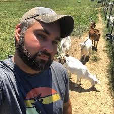 🇺🇸 TThere are farmers who just borrowed or bought land, startet their  living