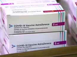 Earlier this year, before it was approved in the european union, the company said that they would not be able to deliver promised doses to member states in. Corona Impfstoff Vergleich Von Astrazeneca Und Biontech Die Unterschiede Welt