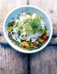 Pates Gremolata Basilic Coriandre Et Tomates Pour 6 Personnes Recettes Elle A Table Recette Coriandre Recettes De Cuisine Repas De Pates