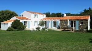 Join facebook to connect with l'ile d'yeu and others you may know. Ile D Yeu Belle Maison Avec Grand Jardin Houses For Rent In L Ile D Yeu Pays De La Loire France