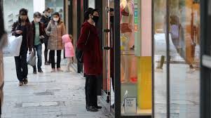 Ανοιχτά θα είναι τα καταστήματα την ερχόμενη κυριακή, 23 μαΐου σύμφωνα με την κοινή υπουργική απόφαση (κυα) για τα έκτακτα μέτρα προστασίας της δημόσια υγείας. Poia Katasthmata 8a Einai Anoixta Thn Kyriakh 3 Ianoyarioy Ellada Eidhseis