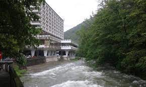 Hotelul roman are bază de tratament proprie, ce activează în principal pe 2 tipuri de tratament: Hotel Roman Bewertungen Fotos Baile Herculane Rumanien Tripadvisor