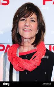 Kay Unger's Instagram, Twitter & Facebook