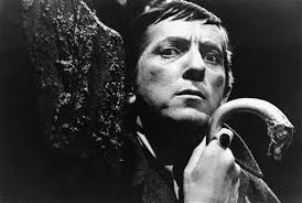 Jonathan Frid, Barnabas Collins of 'Dark Shadows,' dies at 87