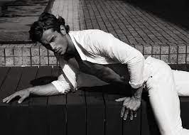 For the pool session igor is wearing pieces from calvin klein. Igor Augusto Male Model Scene