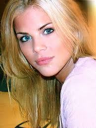 Does elin nordegren have tattoos? Elin Nordegren Swedish Women Elin Nordegren Tiger Woods Ex Wife