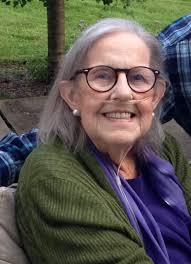 Gloria Buckley's Instagram, Twitter & Facebook