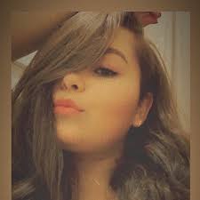 Alejandra Cabello (@_JuliaAlejandra)