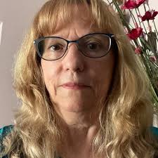 Jessica Broyles's Instagram, Twitter & Facebook