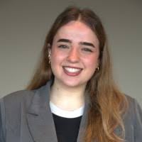 40+ "Júlia Pablo" profiles