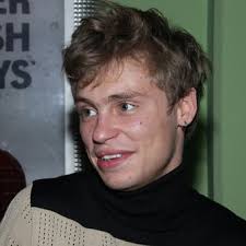Отец — павел головин, военный лётчик в отставке. Aleksandr Golovin Biografiya Foto Kino Mail Ru