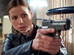 SCHAUSPIELER & CHARAKTERE: