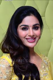 Join Samyuktha Menon 😘😍🥰 #Samyuktha #SamyukthaMenon #tollywood  #mollywood #malayalam #Telugu #Kerala