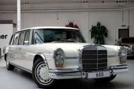 Mercedes-Benz 600 Pullman “Maybach Restomod” Blends Old With New -  autoevolution