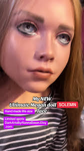 Megan Ables's Instagram, Twitter & Facebook