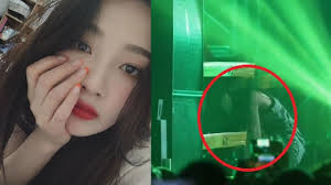 20 minutes of red velvet's joy funny & cute moments. Red Velvet Joy Panics And Runs Away In Fear From Fireworks Apologizes To Fans Jazminemedia