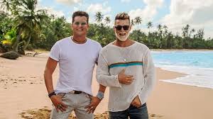 Carlos had at least 1 relationship in the past. Carlos Vives Ricky Martin Beautiful Song Meaning Text And Video Clip Ruetir