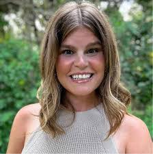 Jennifer Maxon's Instagram, Twitter & Facebook