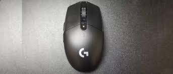Complete your work with full support at all. Logitech G305 Lightspeed Review A Wireless Mouse For A G Tom S Hardware