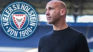 Последние твиты от holstein kiel (@holstein_kiel). Walter Nachfolger Offiziell Andre Schubert Wird Neuer Trainer Von Holstein Kiel Sportbuzzer De