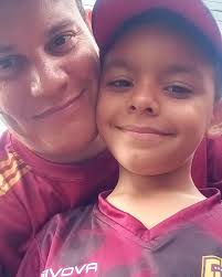 En el partido de Venezuela vs Ecuador con mi hijo 😎🔥❤️ #manotengofe