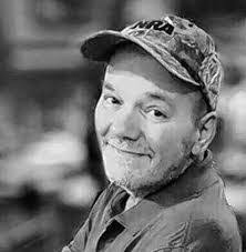 Darryl Rettig's Instagram, Twitter & Facebook