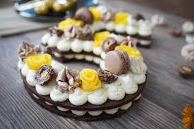 Numbers cake & alphabet cake, a to z font & 0 to 9 number cake harij, order online alphabet shaped cake home delivery in harij, numeric cakes delivery . Zahl Tarte Letter Cake Kekstorte Kuchentrend 2018 Sallys Blog