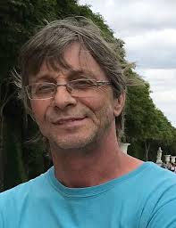 Professor » Klaus Wilhelm Heinrich Krambrock » Instituto de Ciências Exatas  » Departamento de Física » Somos UFMG