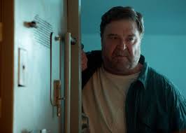 What exactly makes 10 Cloverfield Lane so insanely suspenseful.