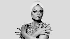 She stars opposite robert pattinson as bruce wayne / batman in matt reeve's prequel movie. Singer And Actress Eartha Kitt Was Born On This Day In 1927 Pop Expresso