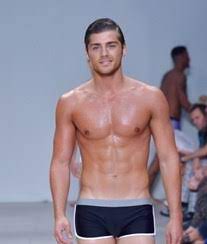 Encontre (e salve!) seus próprios pins no pinterest. Lourenco Foi Confundido Com Zac Efron A Ferver Vidas