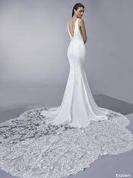 We did not find results for: Brautmode Trend Puristische Brautkleider Weddix