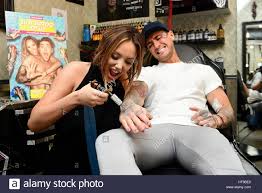 We sat down with stephen bear to talk tattoos, nail varnish, his relationship with charlotte crosby and what really happened on celebs go dating. Stephen Bear Charlotte Crosby Tattoo Stockfotos Und Bilder Kaufen Alamy