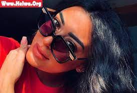بـ تيشيرت أحمر ميرنا نور الدين تبهر متابعيها على إنستجرام square sunglasses women sunglasses women square sunglasses