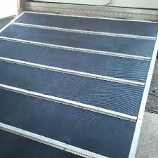 The extra durable construction provides for years of use. 6mm Thick Horsebox Trailer Ramp Roll Trailer Ramp Roll Stable Mats