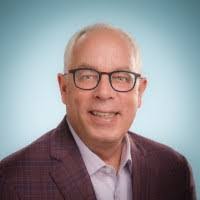 Angela Rushlow's Instagram, Twitter & Facebook