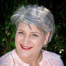 Lana Marsh (@lanateaches)