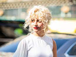 It's also coarser and thicker in texture and frizzes up easily. I Tried The Best Curly Hair Routines From Reddit Here S What Worked And What Didn T Glamour
