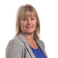 Shelley Hatfield's Instagram, Twitter & Facebook