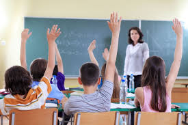 Ziua mondială a educației (journée mondiale des enseignants / world teachers' day), marcată în fiecare an la 5 octombrie, se desfășoară, în 2015, sub sloganul „profesori puternici, pentru societăți durabile.în alegerea temei „profesori puternici, pentru societăți durabile. Infomania 5 Octombrie Ziua MondialÄ A EducaÅ£iei Europa Fm