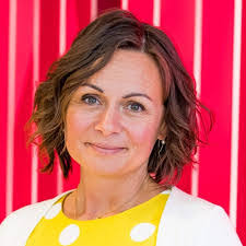 Nancy Doyle's Instagram, Twitter & Facebook