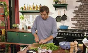 Recette Beignets De Tomate En Video Petits Plats En Equilibre Tf1 Petits Plats En Equilibre Petits Plats Recette Beignet
