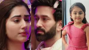 Ram Kapoor wins Pihu's heart by throwing a grand birthday party for Priya  in 'Bade Achhe Lagte ...