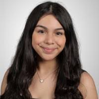 Crystal Loera's Instagram, Twitter & Facebook