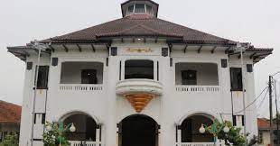 Harga tiket masuk gedung juang tambun. Obyek Wisata Gedung Juang Di Bekasi