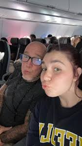 Una t0rt1ll3r4 coqueta exclamó el dulce calvo 😂🍓 , #humor #cuba #grwm  #outfitinspo