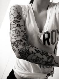 Black And White Womens Flower Sleeve Tattoo 01a23bfa3637f8167ce3a112721ec29e Jpg 433 577 Pixels Rose Tattoo Sleeve Sleeve Tattoos For Women Half Sleeve Tattoos Designs