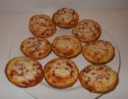 Mini pizza's van wagner in de smaak romige spinazie. Wagner Piccolinis Salami Blogtestesser
